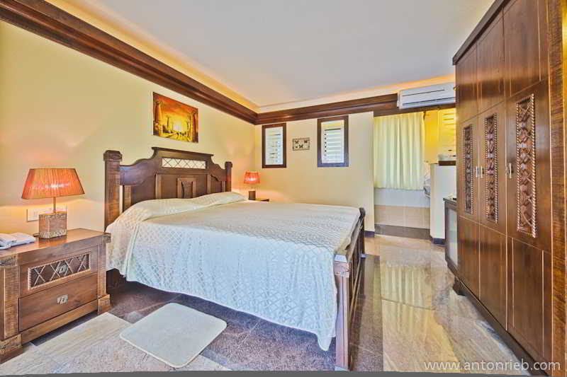 Manisa Hotel Flic en Flac Экстерьер фото