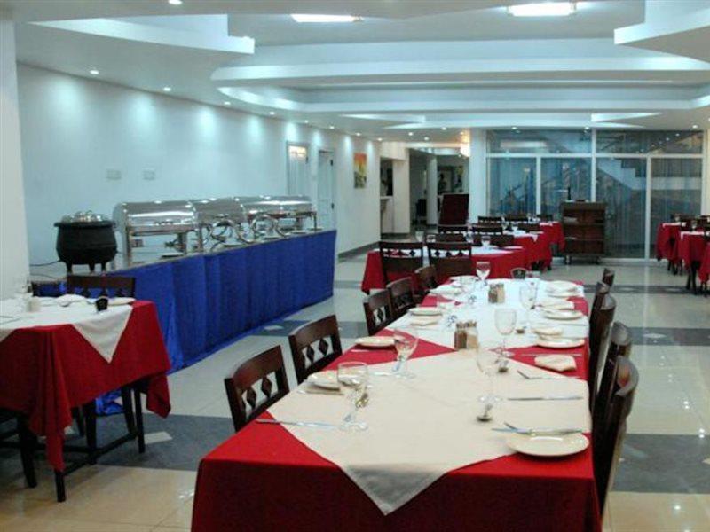 Manisa Hotel Flic en Flac Экстерьер фото